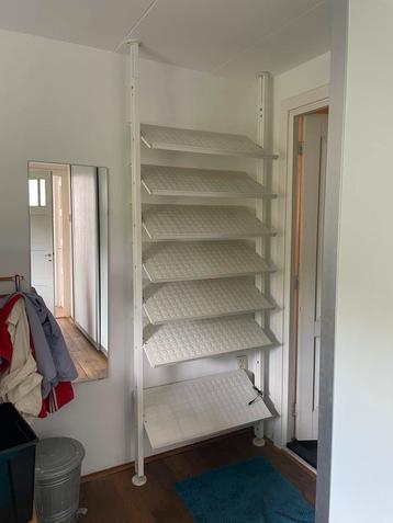 IKEA elvarli schoenenkast wit met 7 planken beschikbaar voor biedingen