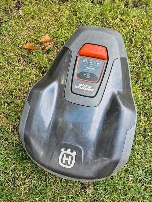 Husqvarna aspire automower R4, Tuin en Terras, Robotmaaiers, Zo goed als nieuw, 20 tot 25 cm, Ophalen