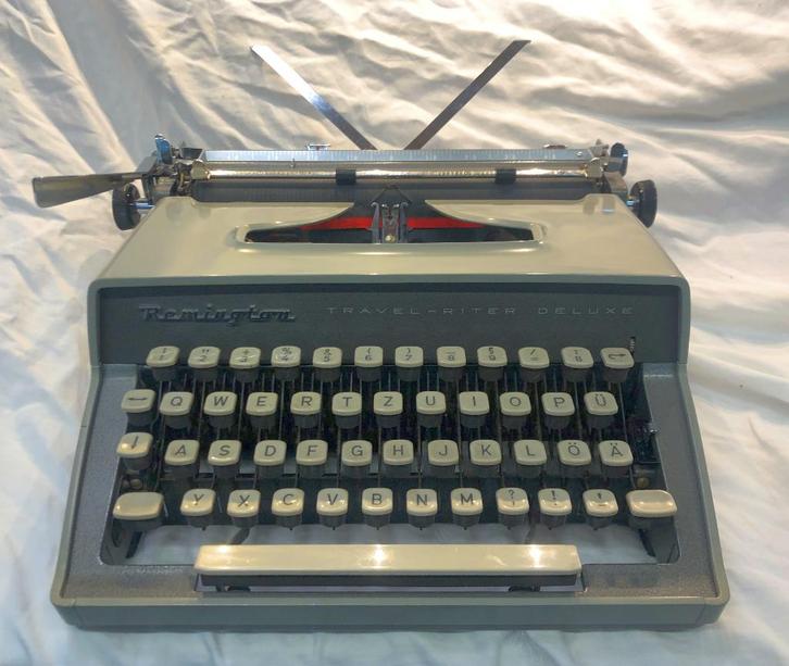 Remington TRAvEL-RITER DELUXE, Diversen, Typemachines, Zo goed als nieuw, Ophalen of Verzenden