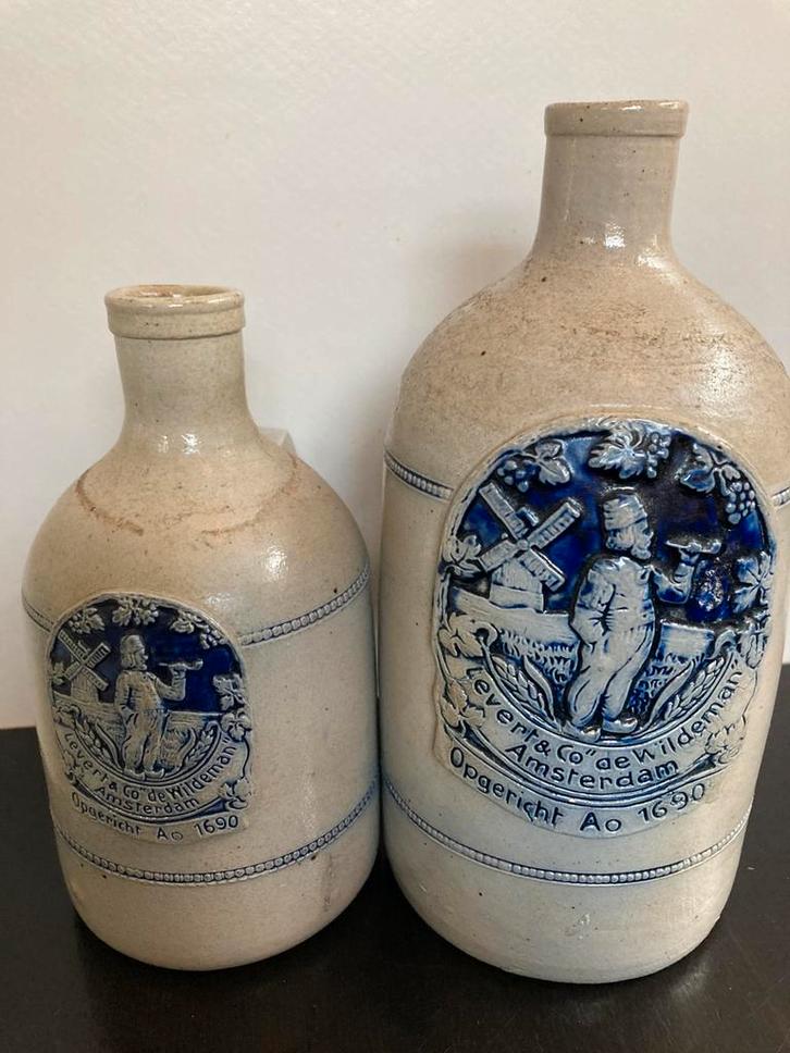 OUD.! Twee jenever kruiken Levert & Co de Wildeman Amsterdam, Antiek en Kunst, Curiosa en Brocante, Verzenden