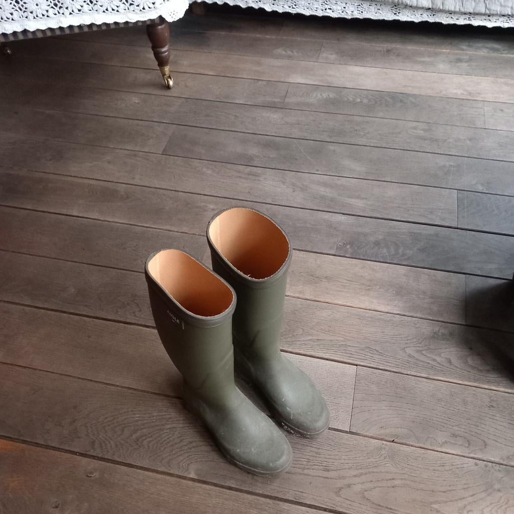 Aigle Regenlaarzen Maat 36 - Zo Goed Als Nieuw, Kleding | Dames, Schoenen, Aigle, Ophalen, Zo goed als nieuw, Regenlaarzen