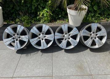 4x Originele Kia Sportage Velgen 17 inch zeer goede staat beschikbaar voor biedingen