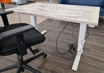 Bureau Gispen 120x80 cm., Electrisch verstelbaar, aanbieding