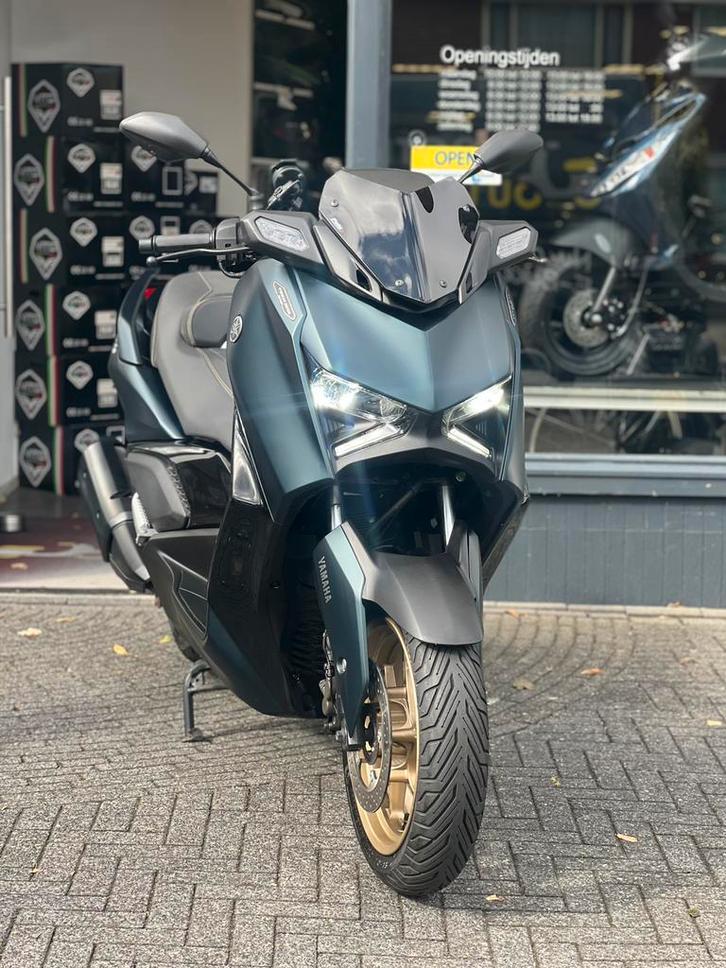 Yamaha X-MAX 300 TECH EDITION, Motoren, Motoren | Yamaha, Bedrijf, Scooter, ABS, Cruise Control, LED Verlichting, Ophalen of Verzenden