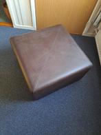 Bruine leren hocker doorgestikt 70x70 Z.G.A.N, Ophalen, Leer, Zo goed als nieuw, 50 tot 75 cm