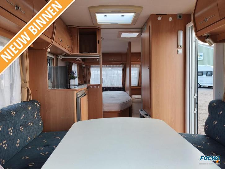 Avento Jubilee 445 TF Mover Fransbed Zit Tent L, Caravans en Kamperen, Caravans, Bedrijf, tot en met 4, 1000 - 1250 kg, Standaardzit