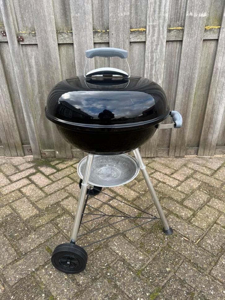 Weber Kettle 47cm – Zeer Nette Staat – Originele Weber BBQ, Tuin en Terras, Houtskoolbarbecues, Zo goed als nieuw, Met accessoires