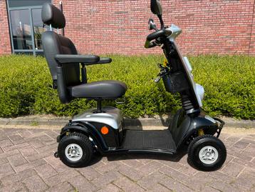 Scootmobiel Kymco Midi Deluxe, 1e eigenaar. In nieuwstaat.