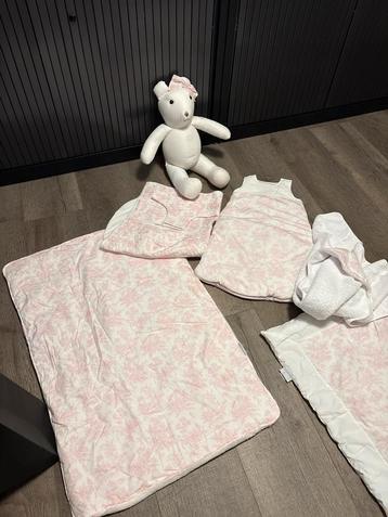THEOPHILE&PATACHOU Baby Set beschikbaar voor biedingen