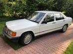 Mercedes 190 Diesel 1985 Belastingvrij Unieke staat  !!!!, Auto's, Oldtimers, Wit, Mercedes-Benz, Bedrijf, Blauw