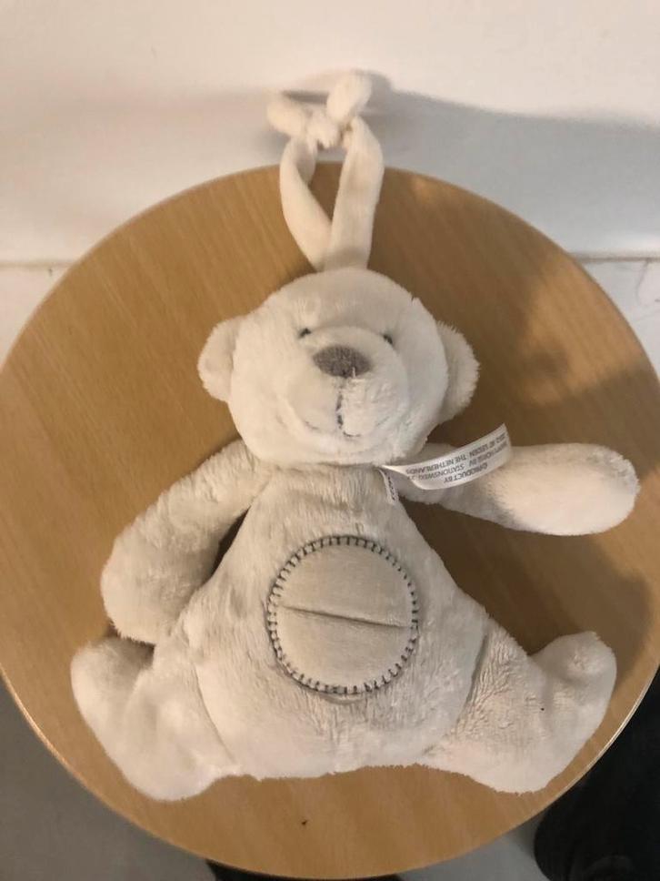 Muziek doos Happy Horse Knuffel Beer - Zo goed als nieuw, Kinderen en Baby's, Speelgoed | Knuffels en Pluche, Zo goed als nieuw