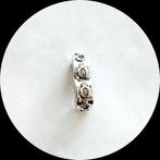 Pandora Kroon O Clip 798326CZ / retired zirkonia siliconen, Gebruikt, Pandora, Ophalen of Verzenden, 1 bedel