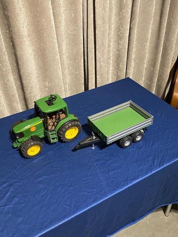 Bruder, Traktor John Deere 6920 met kiepkar beschikbaar voor biedingen