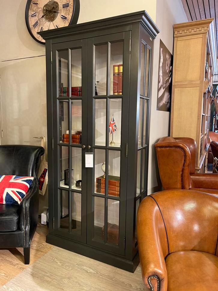 NIEUW: Landelijk Vitrinekast antraciet zwart antiek look, Huis en Inrichting, Kasten | Vitrinekasten, Nieuw, Glas, Ophalen of Verzenden