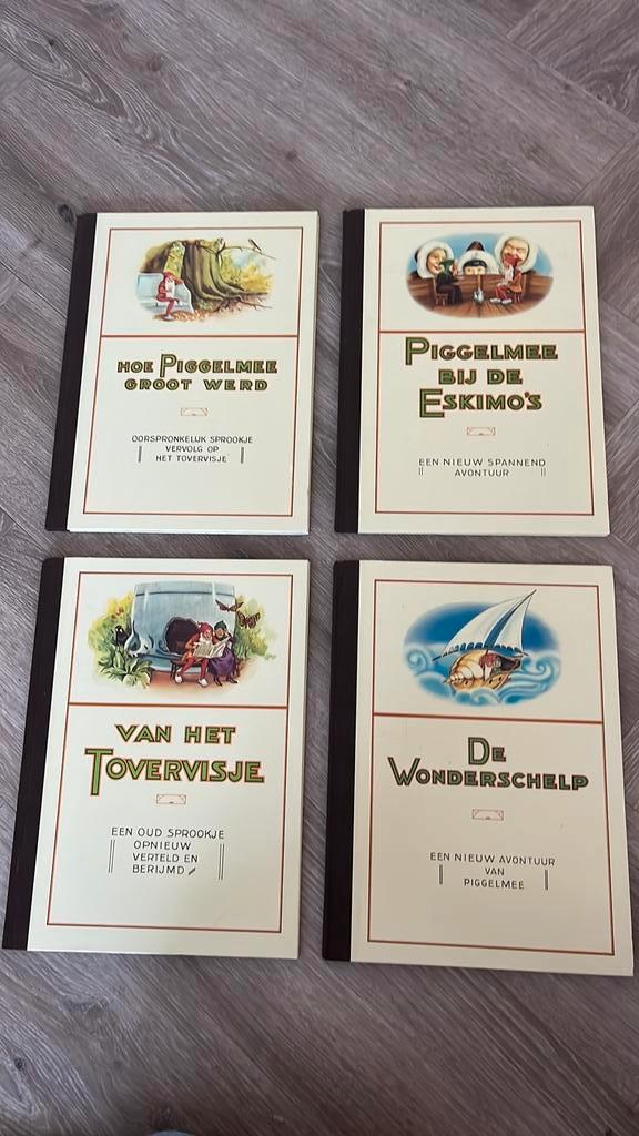 De vier boekjes van kabouter Piggelmee van Nelle, Boeken, Sprookjes en Fabels, Gelezen, Ophalen of Verzenden