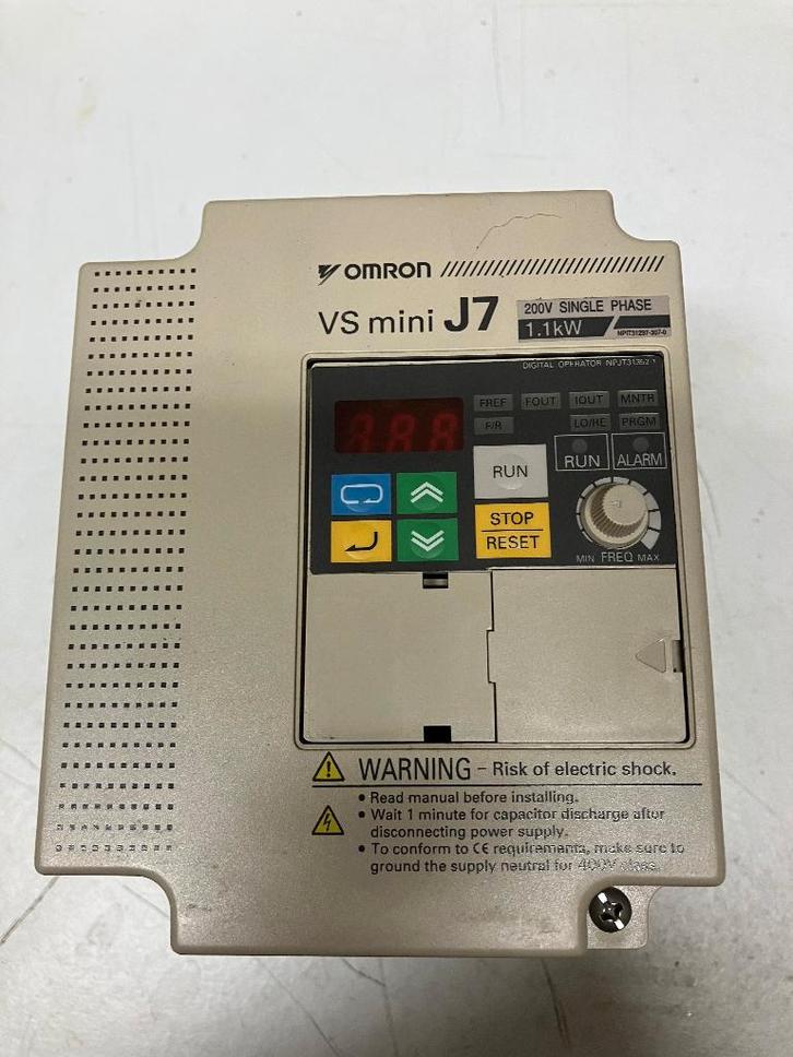 Frequentie inverter  1,1 Kw, Hobby en Vrije tijd, Elektronica-componenten, Nieuw, Ophalen