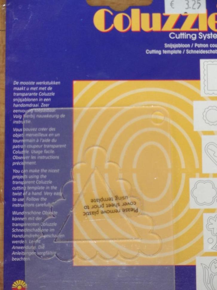 Coluzzle mini snijmal 5059 *nieuw* (driehoek), Hobby en Vrije tijd, Kaarten | Zelf maken, Nieuw, Pons of Mal, Ophalen of Verzenden