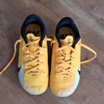 Nike voetbalschoenen kind (maat 29,5), Sport en Fitness, Voetbal, Maat XS of kleiner, Ophalen of Verzenden, Gebruikt, Schoenen