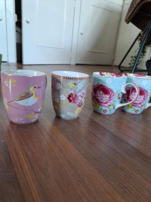 PIP Studio Mokken - Set van 4, Antiek en Kunst, Antiek | Servies los, Ophalen of Verzenden