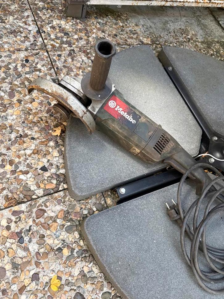 Metabo WE 26-230 MVT Haakse slijper 2600W - 230mm  Softstart, Doe-het-zelf en Verbouw, Gereedschap | Slijpmachines, Gebruikt, Haakse handslijpmachine