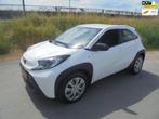 Toyota Aygo X Toyota Ayco X 1.0 benzine airco camera 7000 km, Auto's, Gebruikt, 920 kg, 4 stoelen, Wit