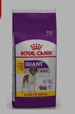 Nog ongeveer 14 kg royal canin giant adult brokken., Ophalen, Hond