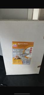 2 deur bench slechts enkele weken gebruikt, Dieren en Toebehoren, Hondenbenches, Ophalen of Verzenden, Zo goed als nieuw