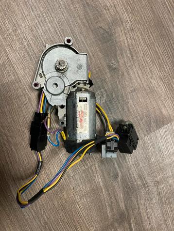 Renault Twingo schuifdak Dak motortje Valeo 403.987 12V beschikbaar voor biedingen