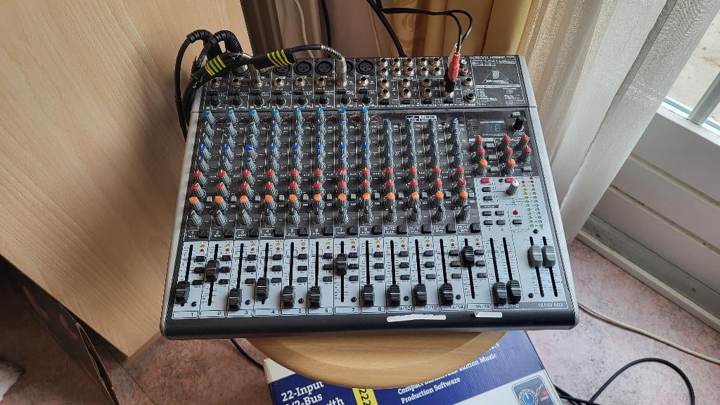 Behringer Xenyx X2222 USB, Muziek en Instrumenten, Mengpanelen, Ophalen of Verzenden, Gebruikt, 20 kanalen of meer, Microfooningang