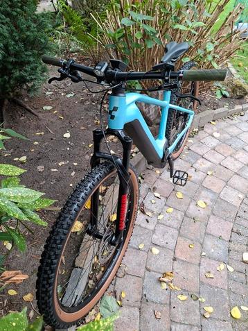 Cube reaction hybrid 750 smart systeem 1800km beschikbaar voor biedingen