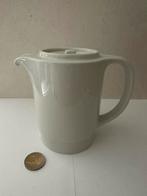 Koffiepot Mosa hotelporselein model Flat(1966) effen wit, Antiek en Kunst, Antiek | Servies los, Ophalen of Verzenden