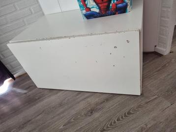 Speelgoedkist  beschikbaar voor biedingen