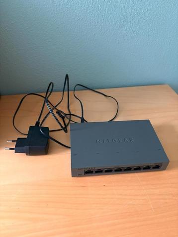 NetGear Gigabit Switch GS308v2 beschikbaar voor biedingen