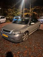 Opel Astra 2.2 16V Cabrio 2002 Grijs, Auto's, Voorwielaandrijving, 4 cilinders, Cabriolet, 4 stoelen