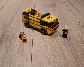 Lego City 7891 Vliegveld brandweerauto beschikbaar voor biedingen