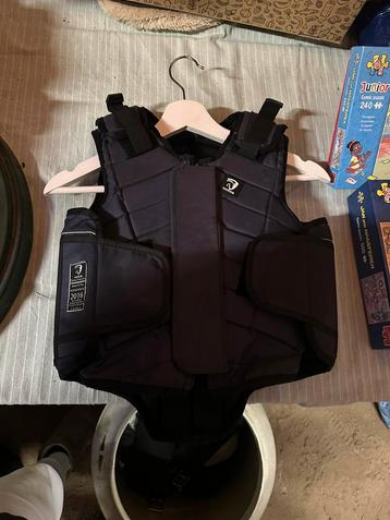 Kinder bodyprotactor beschikbaar voor biedingen