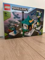 Lego minecraft 21173 the sky tower, Ophalen of Verzenden, Zo goed als nieuw, Complete set, Lego