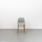 6 Normann Copenhagen Form stoel Taupe, Huis en Inrichting, Stoelen, Overige kleuren, Niet ingevuld, Zo goed als nieuw, Niet ingevuld