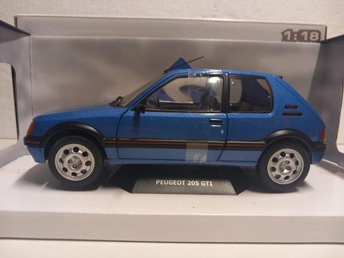 Peugeot 205 GTI 1.9 blauw of rood Solido 1:18 KRD, Hobby en Vrije tijd, Modelauto's | 1:18, Zo goed als nieuw, Auto, Solido, Ophalen of Verzenden