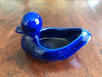 Klein kobaltblauw eendje, lengte 7 cm beschikbaar voor biedingen