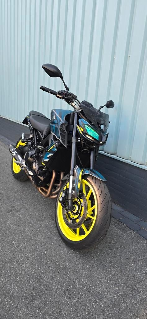 In nieuwstaat! Yamaha MT-09 MT09 2018 29000. Akrapovic, Motoren, Motoren | Yamaha, Particulier, Naked bike, meer dan 35 kW, 3 cilinders