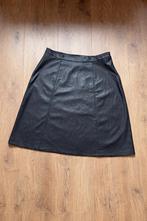 Greatlooks zwarte imitatie leren stretch rok maat 44, Zwart, Maat 42/44 (L), Ophalen of Verzenden, Zo goed als nieuw