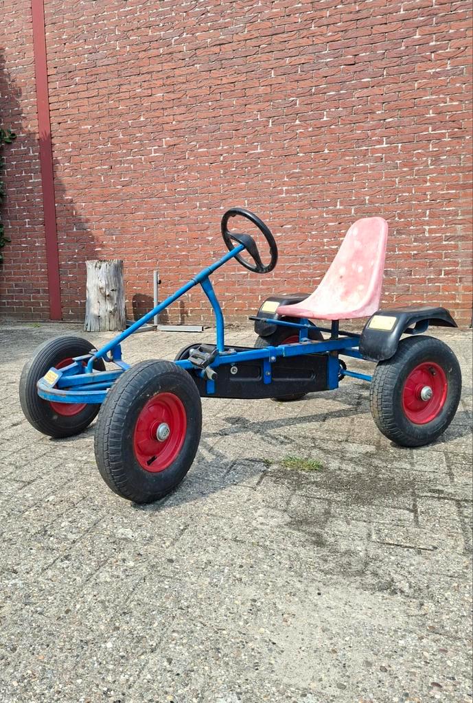 Stoere blauwe trap- skelter met luchtbanden, Kinderen en Baby's, Speelgoed | Buiten | Skelters, Gebruikt, Berg, Ophalen of Verzenden