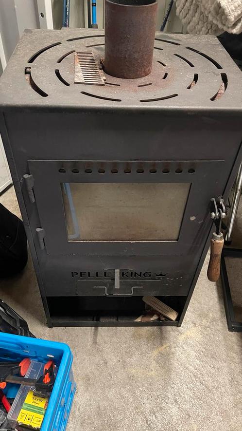 Pelle King Pelletkachel - Gebruikt, Huis en Inrichting, Kachels, Gebruikt, Vrijstaand, Pelletkachel, Hout, Ophalen