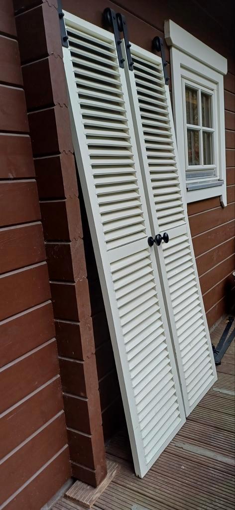 Houten Louvredeuren met Ophangsysteem., Doe-het-zelf en Verbouw, Deuren en Horren, Binnendeur, Minder dan 200 cm, Hout, Ophalen