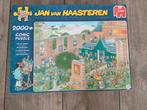 Puzzel van Jan van Haasteren 2000 stukjes., Hobby en Vrije tijd, Denksport en Puzzels, Ophalen of Verzenden, Meer dan 1500 stukjes