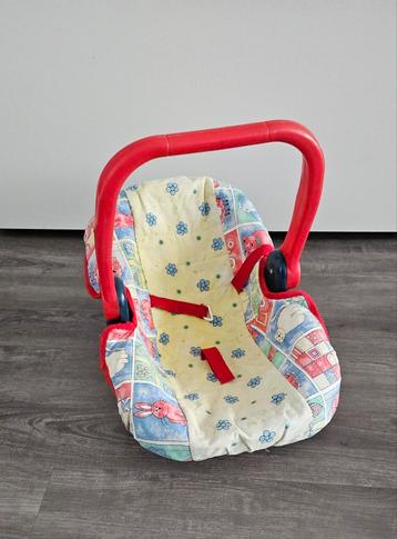 Maxi Cosy voor de pop  beschikbaar voor biedingen