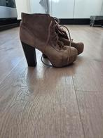 Beige laarsjes maat 39, Beige, Lage of Enkellaarzen, Ophalen of Verzenden, Zo goed als nieuw