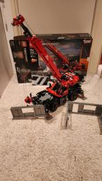 Lego Technic 42082 Rode Kraan - Zo goed als nieuw!, Kinderen en Baby's, Speelgoed | Duplo en Lego, Ophalen of Verzenden, Zo goed als nieuw