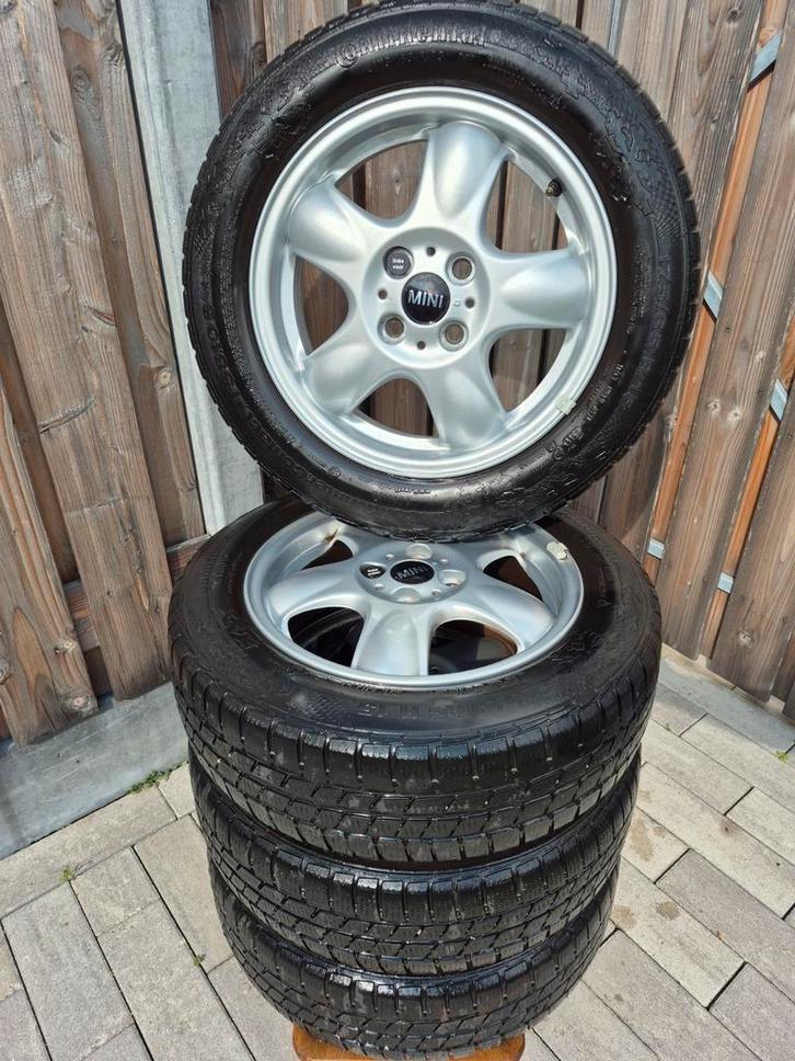 Mini Winterset 175/65 R15 met Velgen, Auto diversen, Autosport-onderdelen, Gebruikt, Ophalen